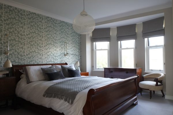 Charlwood master bed