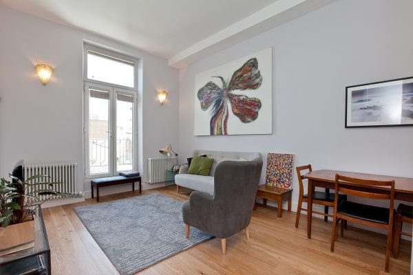 SJR - lounge to patio